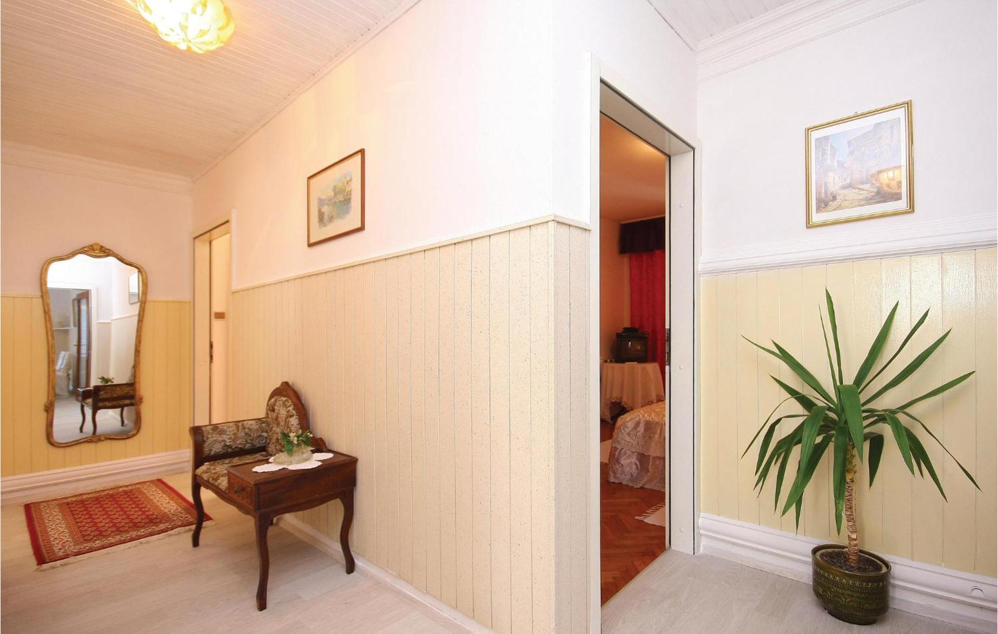 Cozy Apartment In Brodarica With Wifi מראה חיצוני תמונה